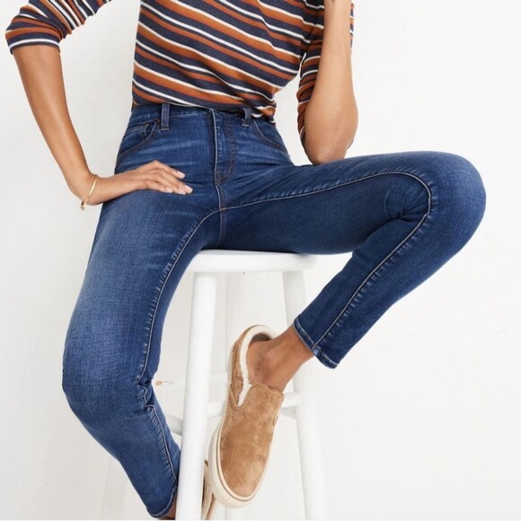 Madewell dark wash curvy 10" high rise tarren thermolite edition skinny jeans - Picture 11 of 12